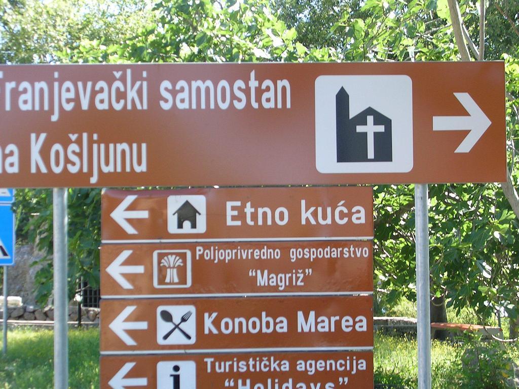 Apartment Perkovic Jadranka Kornic Luaran gambar