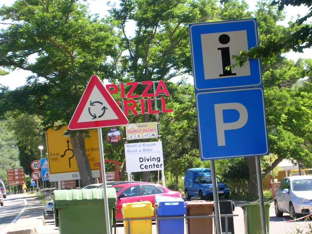 Apartment Perkovic Jadranka Kornic Luaran gambar