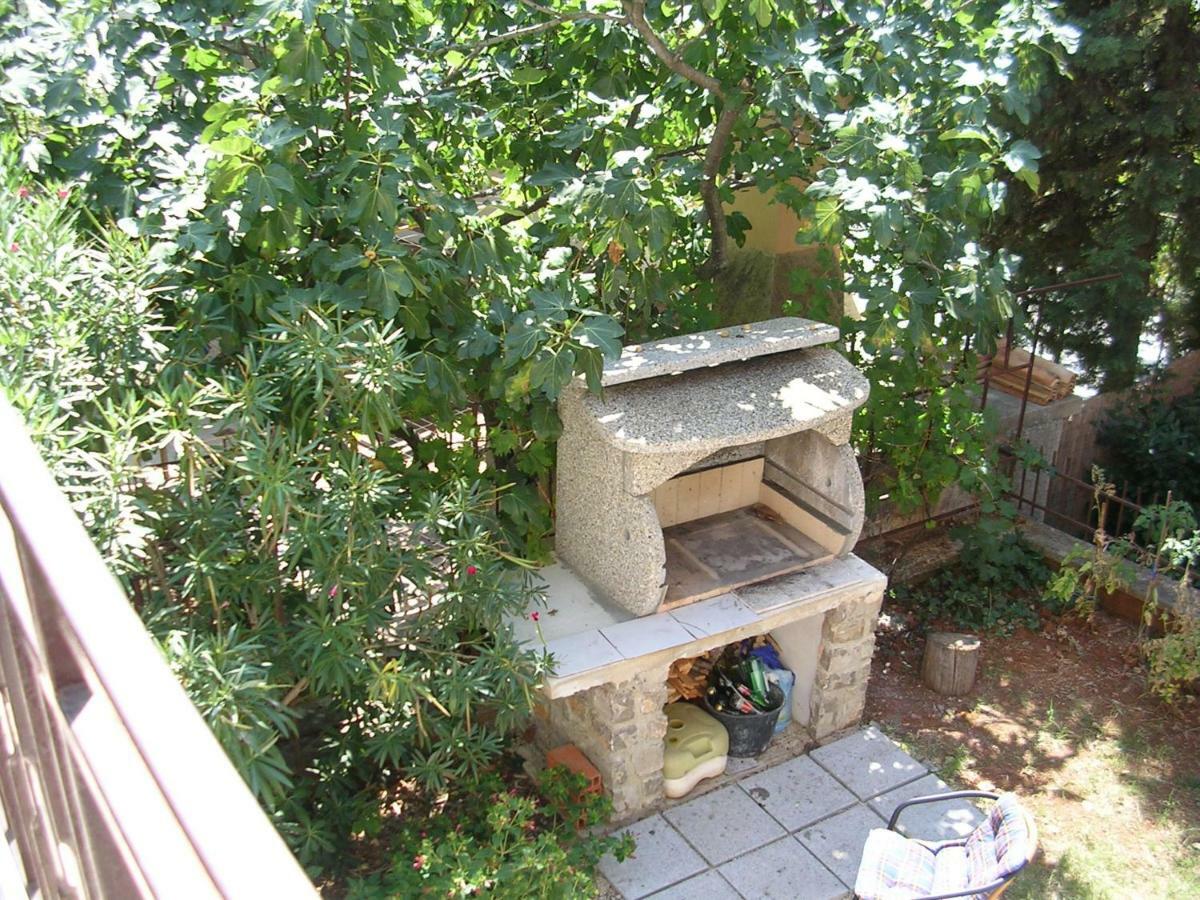 Apartment Perkovic Jadranka Kornic Luaran gambar